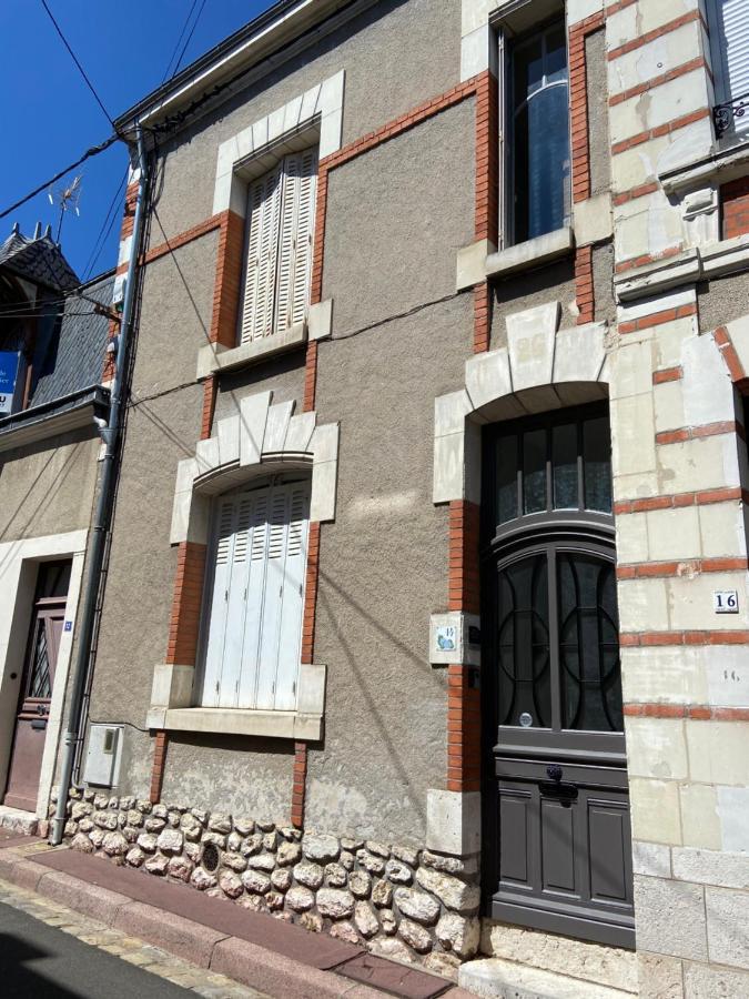 La Porte Aux Dames Romorantin-Lanthenay Exterior photo